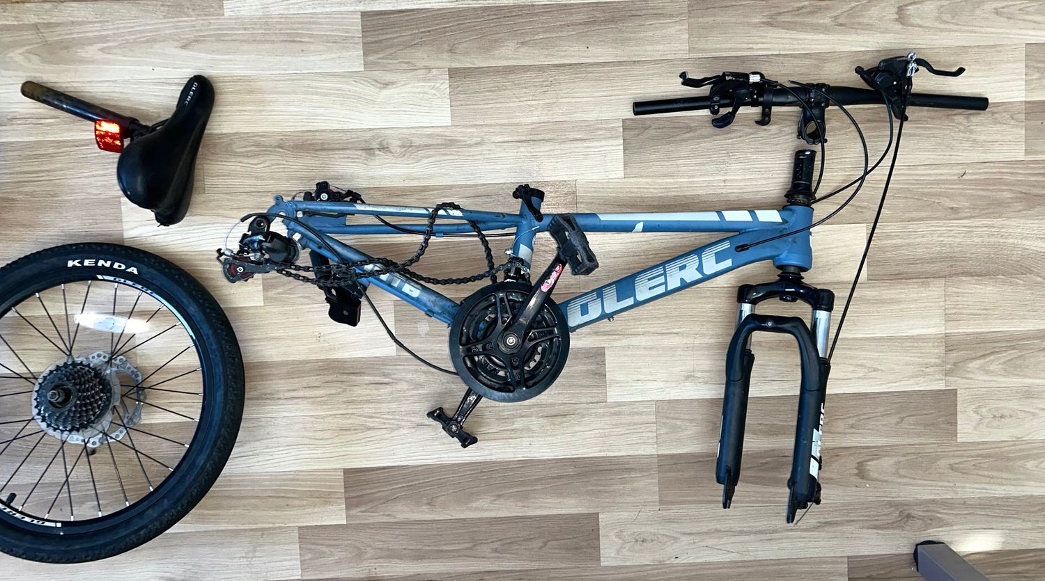 Uszkodzony Glerc Skyline Kids rower górski dla chłopców i dziewczynek, 20-24"