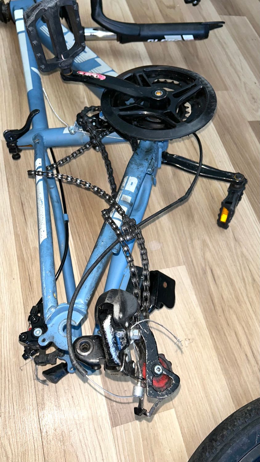 Uszkodzony Glerc Skyline Kids rower górski dla chłopców i dziewczynek, 20-24"