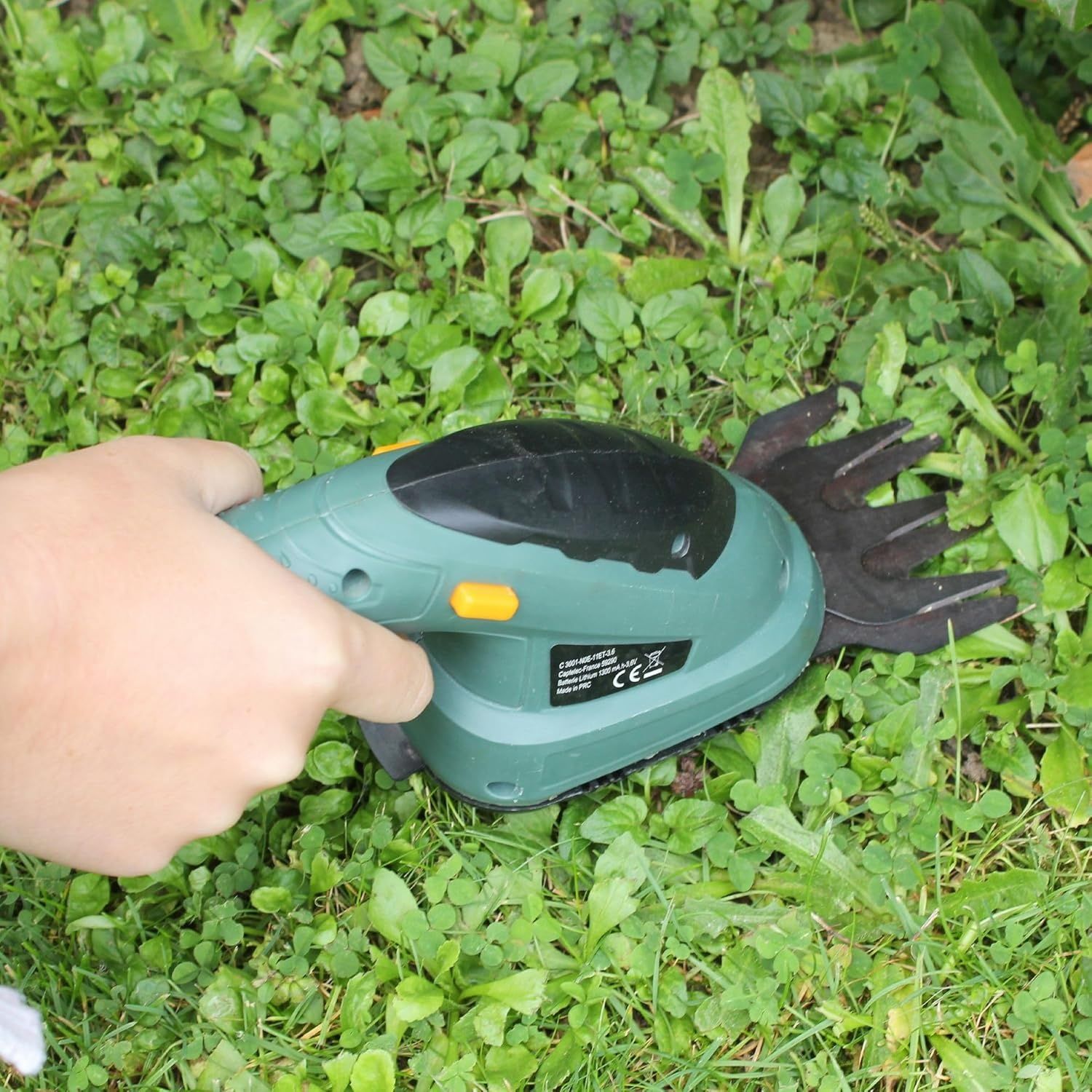 Nożyce do żywopłotu, bezprzewodowe, akumulator litowo-jonowy