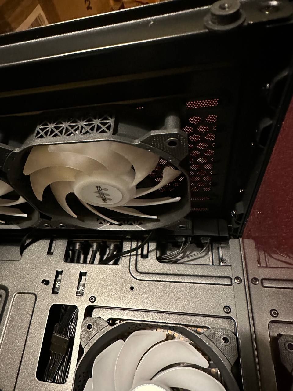 MUSETEX Obudowa PC ATX z wstępnie zainstalowanymi 6 wentylatorami PWM