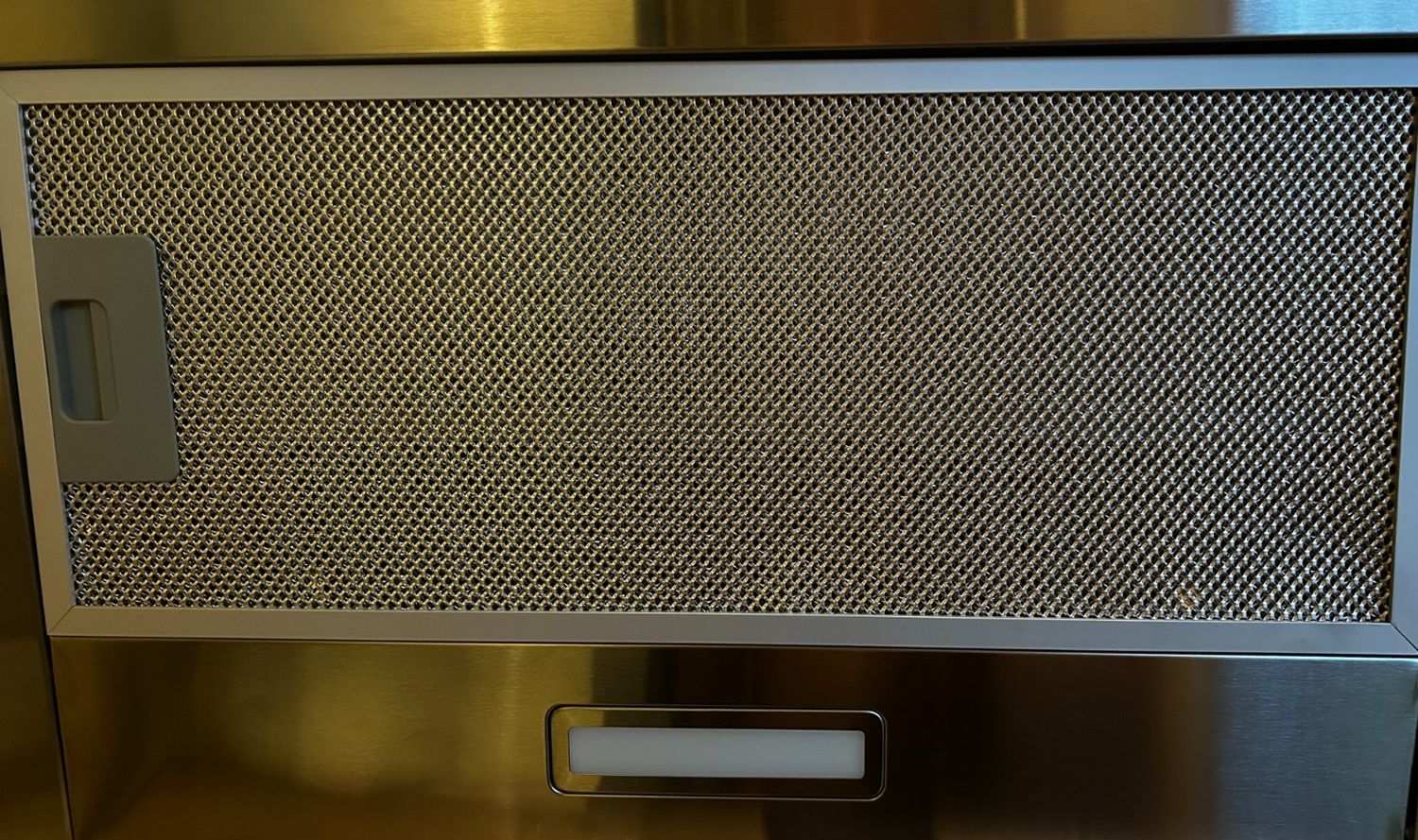 Uszkodzony Teleskopowy okap kuchenny do zabudowy 60 cm