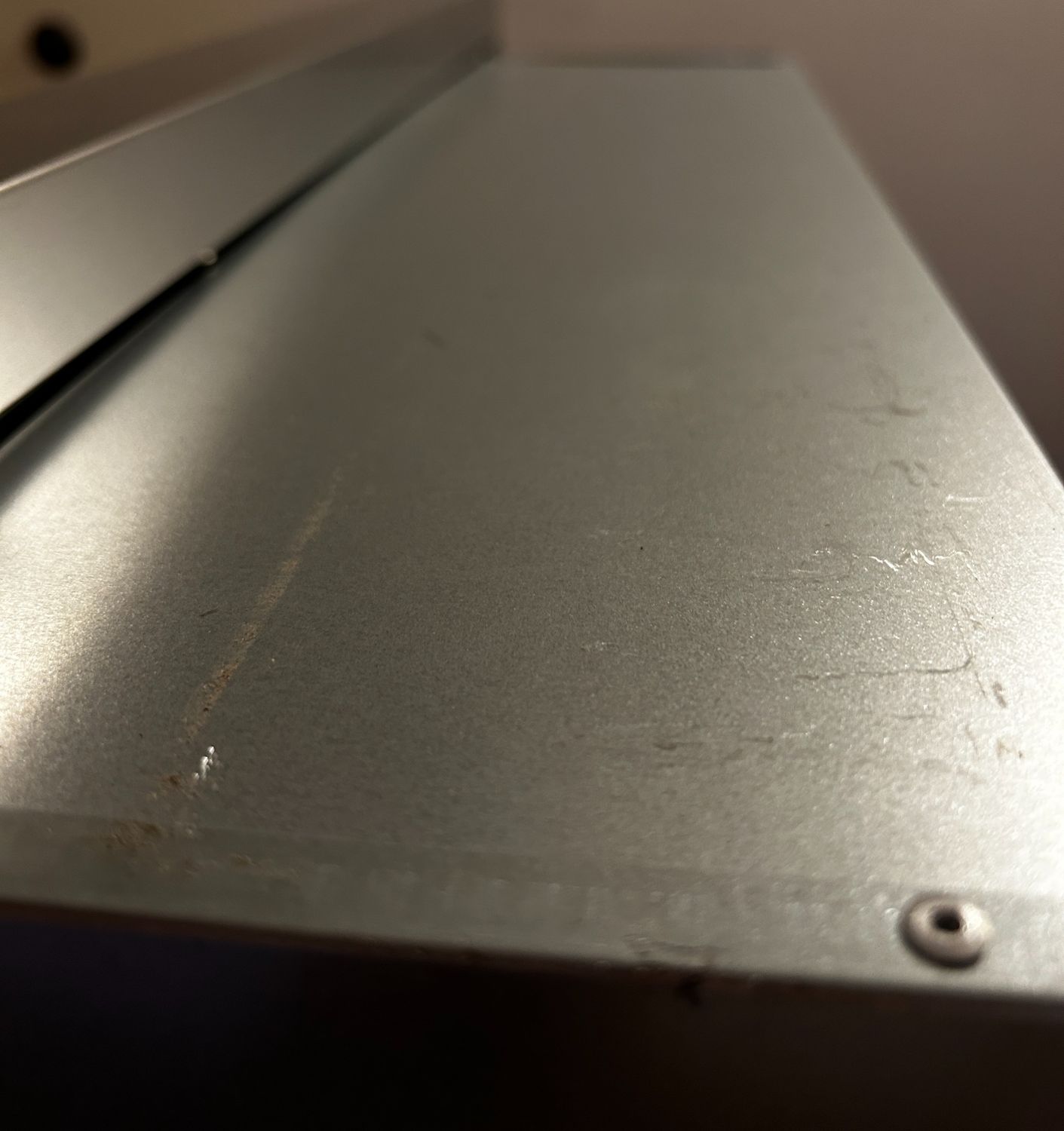 Uszkodzony Teleskopowy okap kuchenny do zabudowy 60 cm