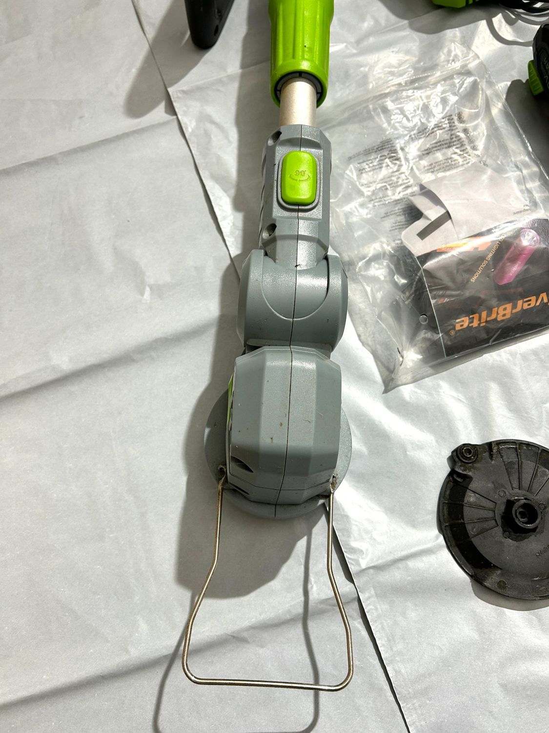 WORKPRO Bezprzewodowa podkaszarka 20 V z akumulatorem 2,0 Ah