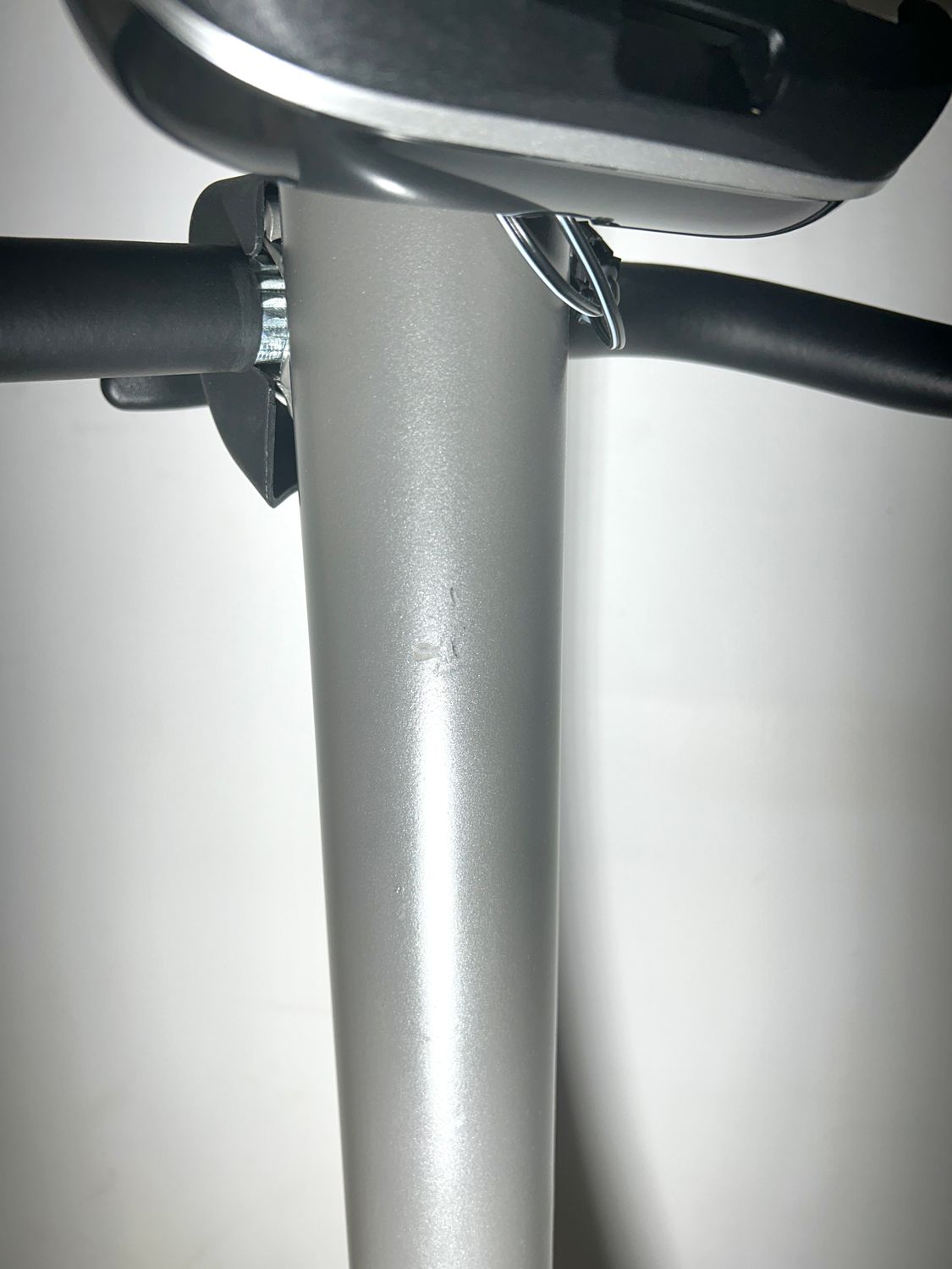 Rower treningowy magnetyczny pionowy Diadora Fitness DB-LOTUS