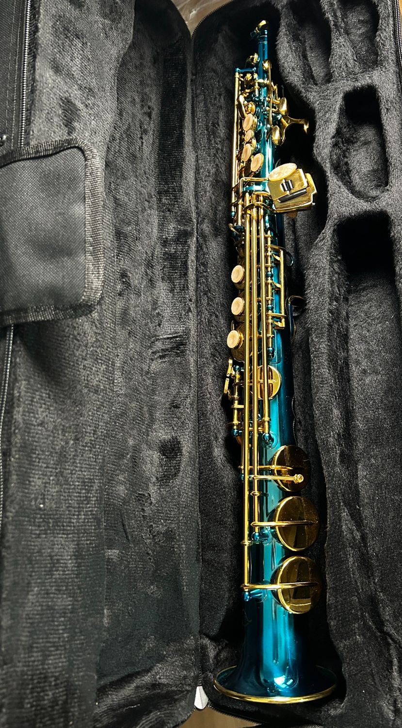 Saksofon sopranowy Bb Btuty z mosiądzu lakierowanego na złoto