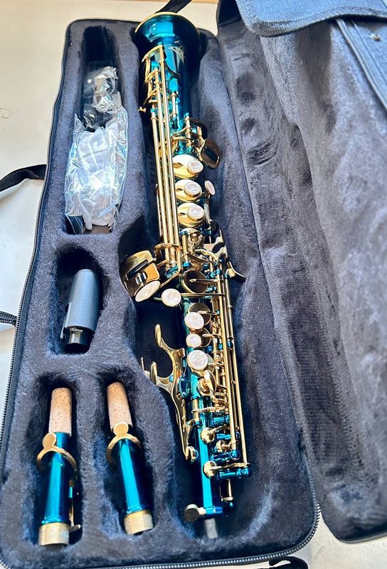 Saksofon sopranowy Bb Btuty z mosiądzu lakierowanego na złoto