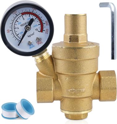 Reduktor ciśnienia do wody 1/2" DN15 z manometrem TOATELU