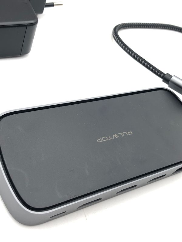 zamienić kartu!!!!!     Stacja dokująca USB‑C z zasilaczem 140 W, stacja dokująca DisplayLink