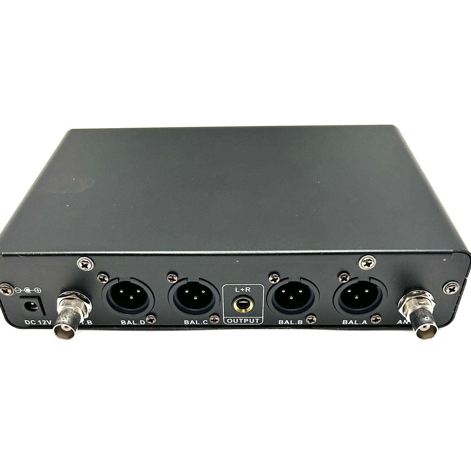 Depusheng R5 – Bezprzewodowy system mikrofonowy UHF z 4 mikrofonami ręcznymi