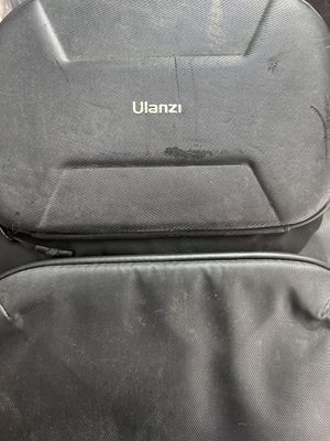 ULANZI BP10 – Plecak na aparat z twardą skorupą 35L, czarny