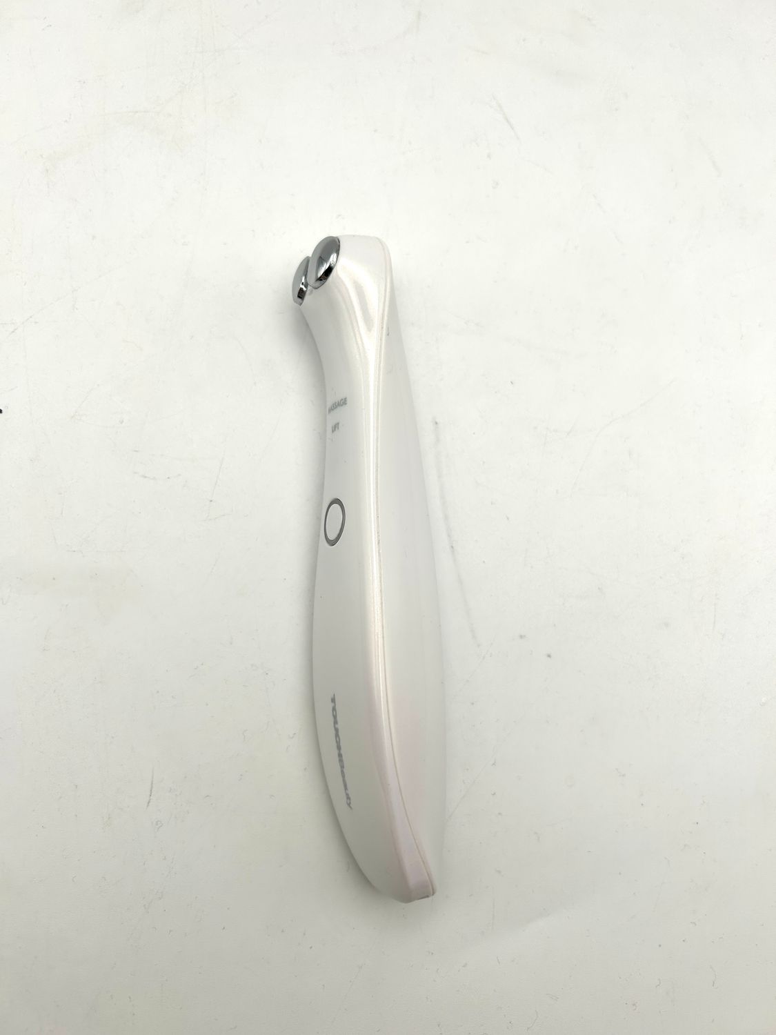 TOUCHBeauty Slim urządzenie do pielęgnacji okolic oczu: Pożegnaj się z