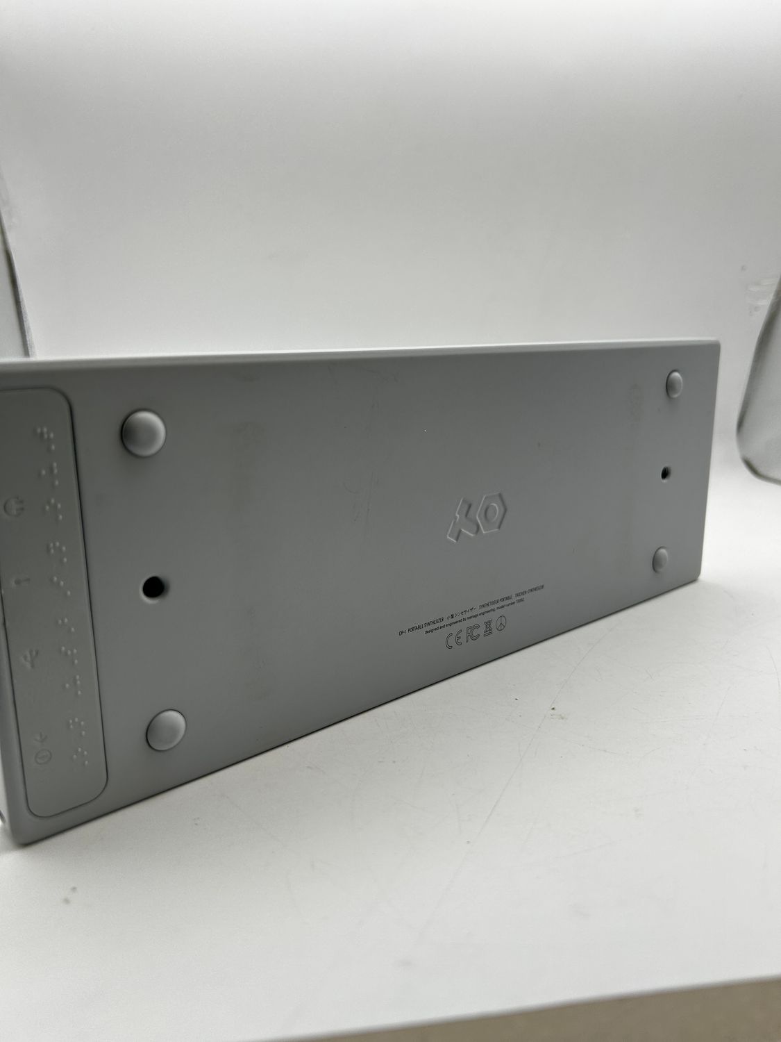 Teenage Engineering P8-1 OP-1 syntezator z radiem FM