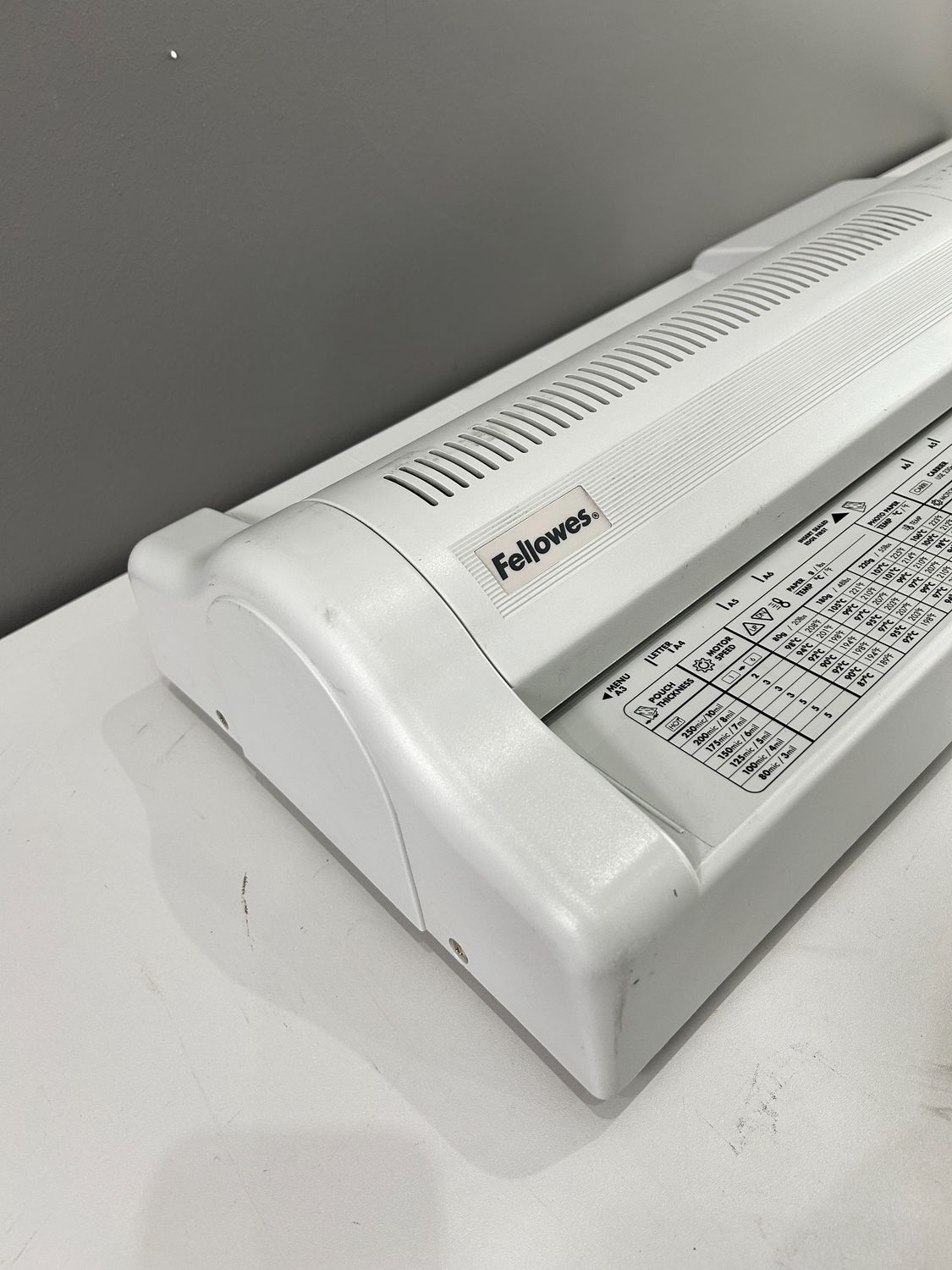 Fellowes 5709001 Laminator Proteus A3, 95 cm/min, 6 rolek