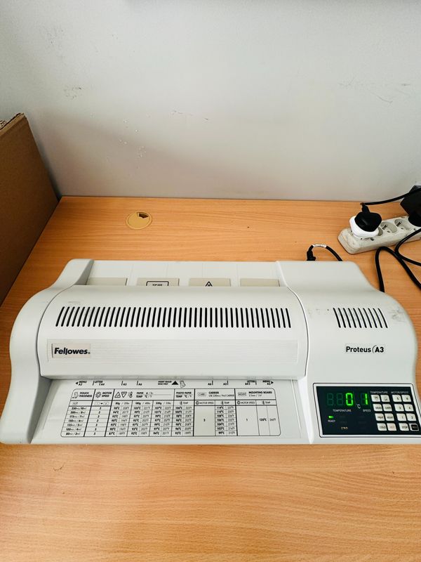 Fellowes 5709001 Laminator Proteus A3, 95 cm/min, 6 rolek