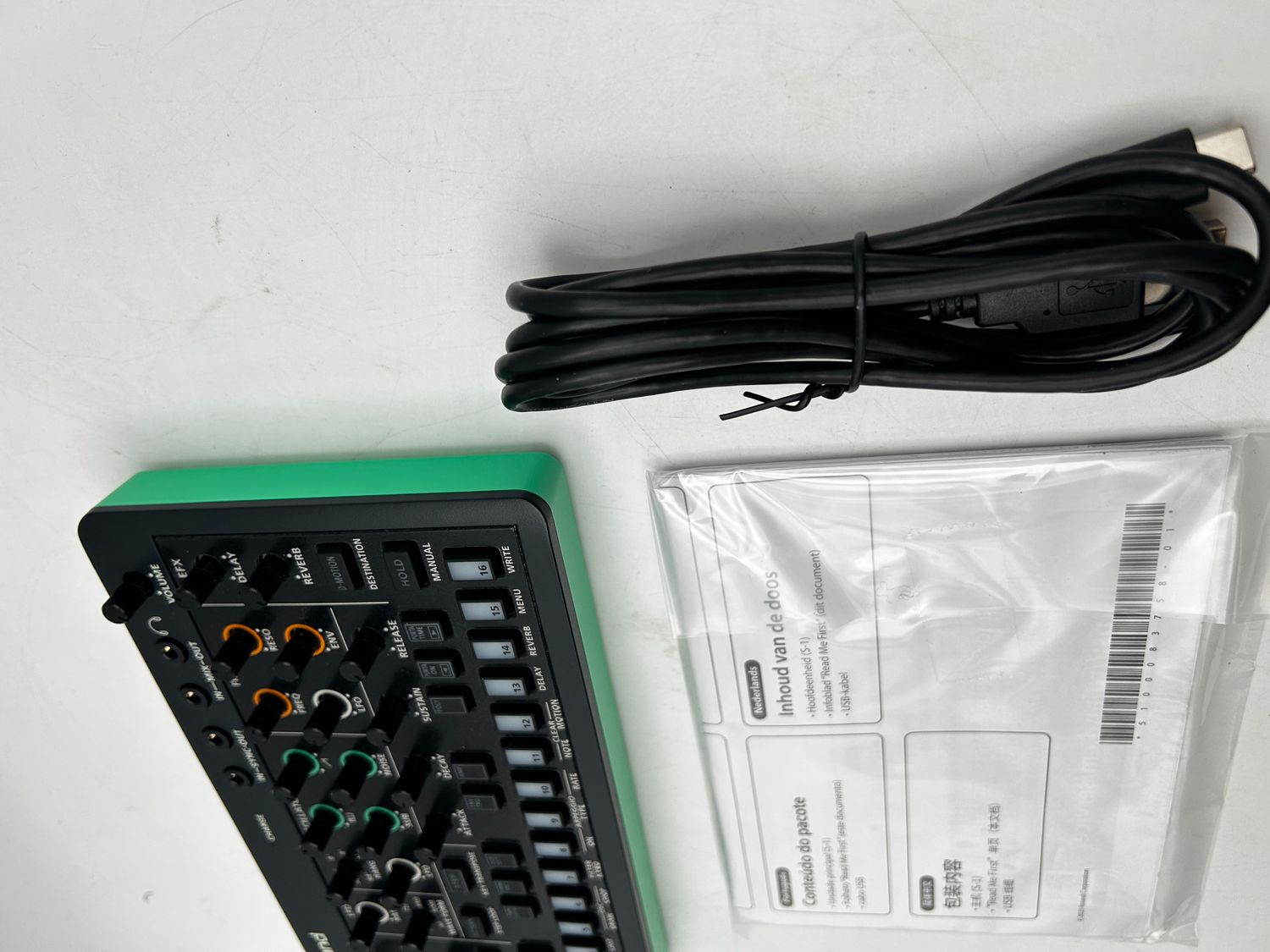 Roland AIRA Compact S-1 Tweak Synth | ultraprzenośny mikro polifoniczy