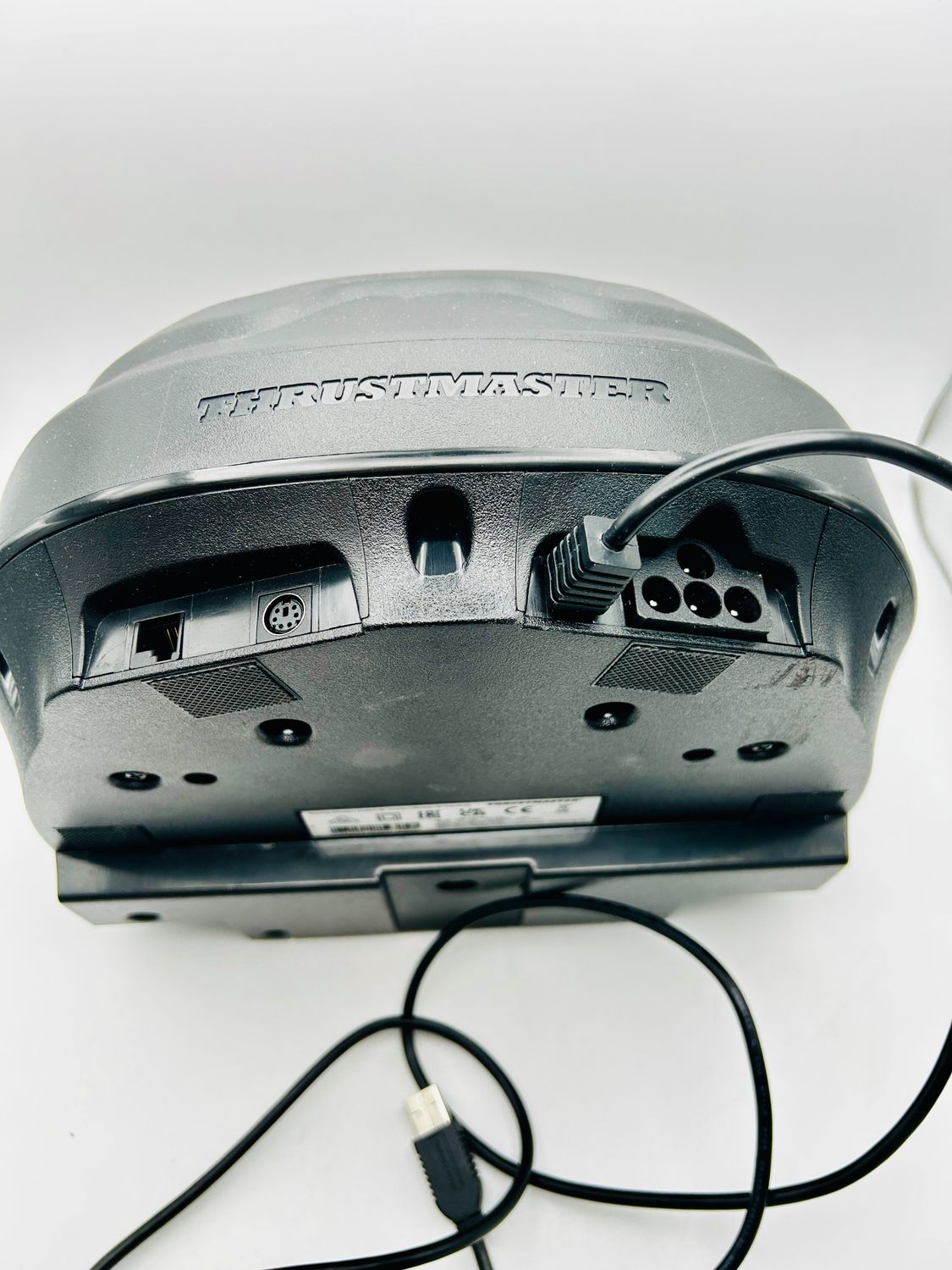 Thrustmaster T300 Servo Base – baza kierownicy z Force Feedback do PS4