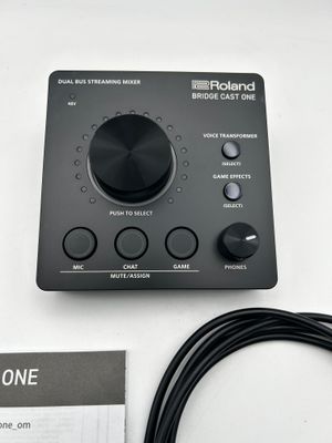 Roland BRIDGE CAST ONE Dual Bus Streaming Mixer Kompaktowy mikser
