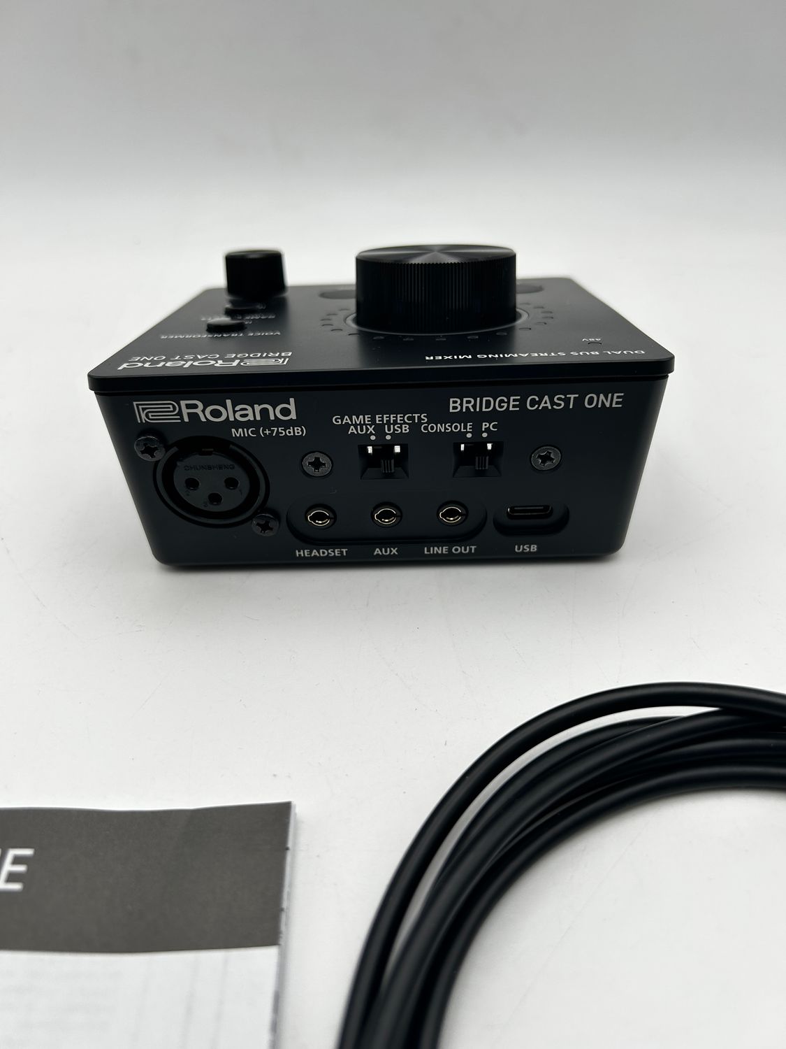 Roland BRIDGE CAST ONE Dual Bus Streaming Mixer Kompaktowy mikser
