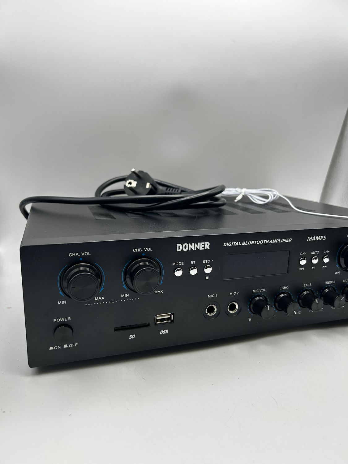 Wzmacniacz audio Bluetooth 5.0 Donner MAMP5 440 W