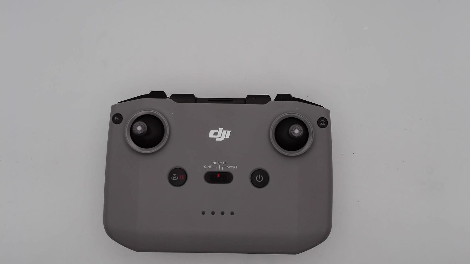 DJI Mini 2 – lekki, składany dron z kamerą 4K - uszkodzony