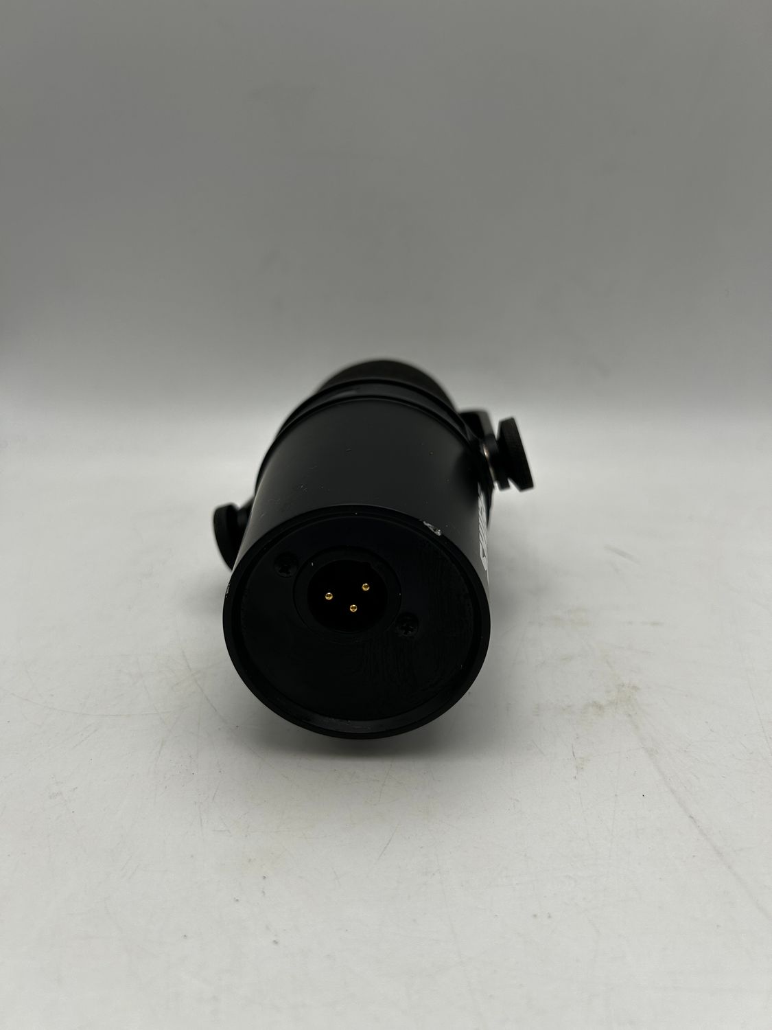Shure MV7X – mikrofon XLR do podcastów, nagrywania, streamingu na żywo i gamingu