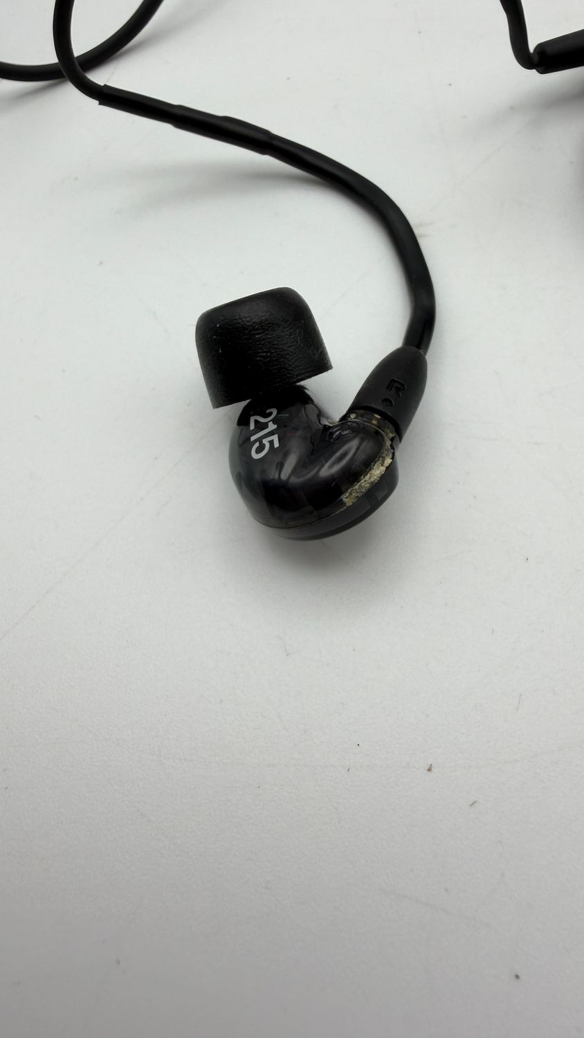 Shure SE215-K-E – douszne słuchawki z izolacją dźwięku, czarne