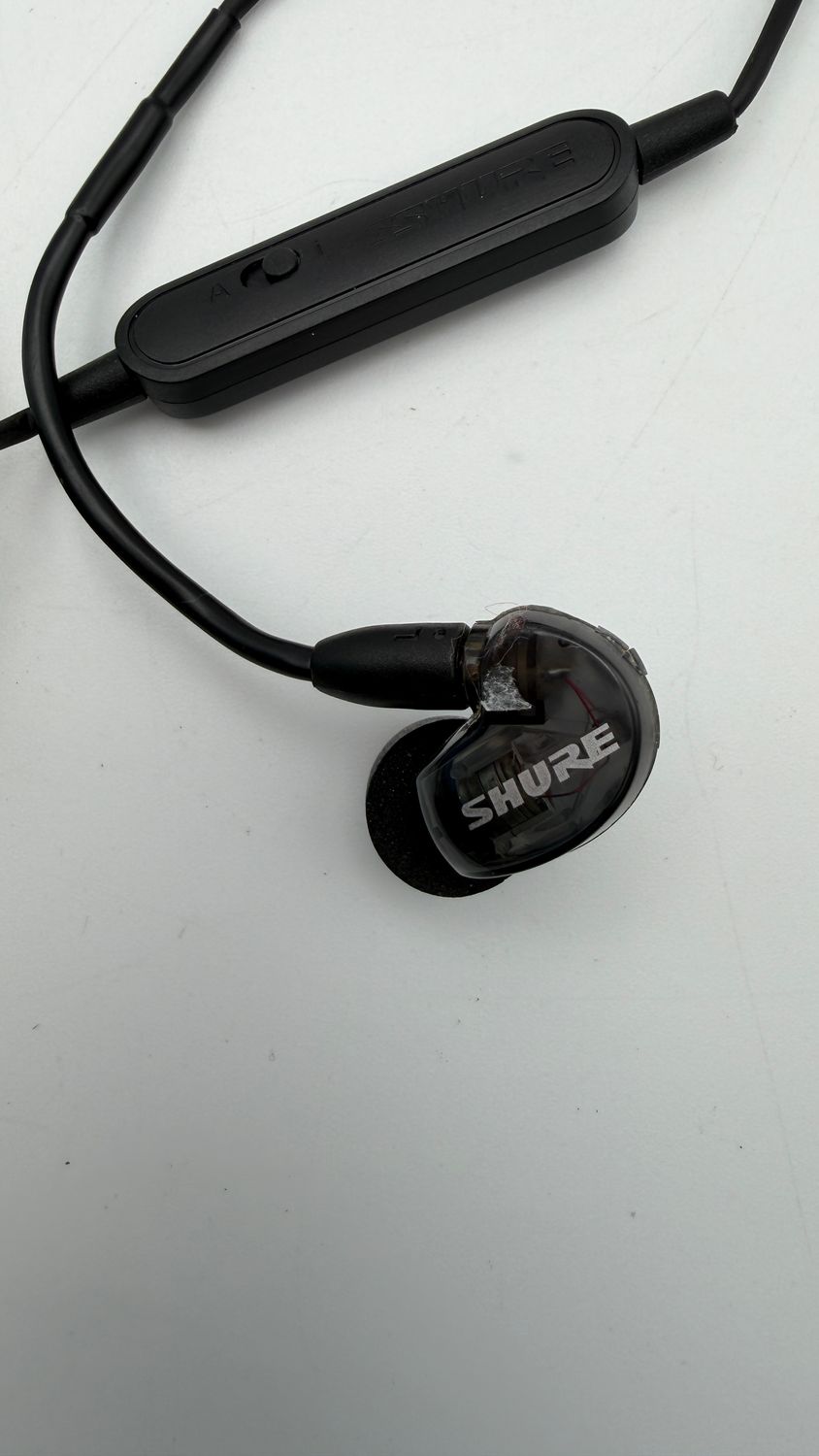 Shure SE215-K-E – douszne słuchawki z izolacją dźwięku, czarne