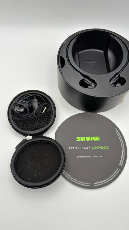 Shure SE215-K-E – douszne słuchawki z izolacją dźwięku, czarne