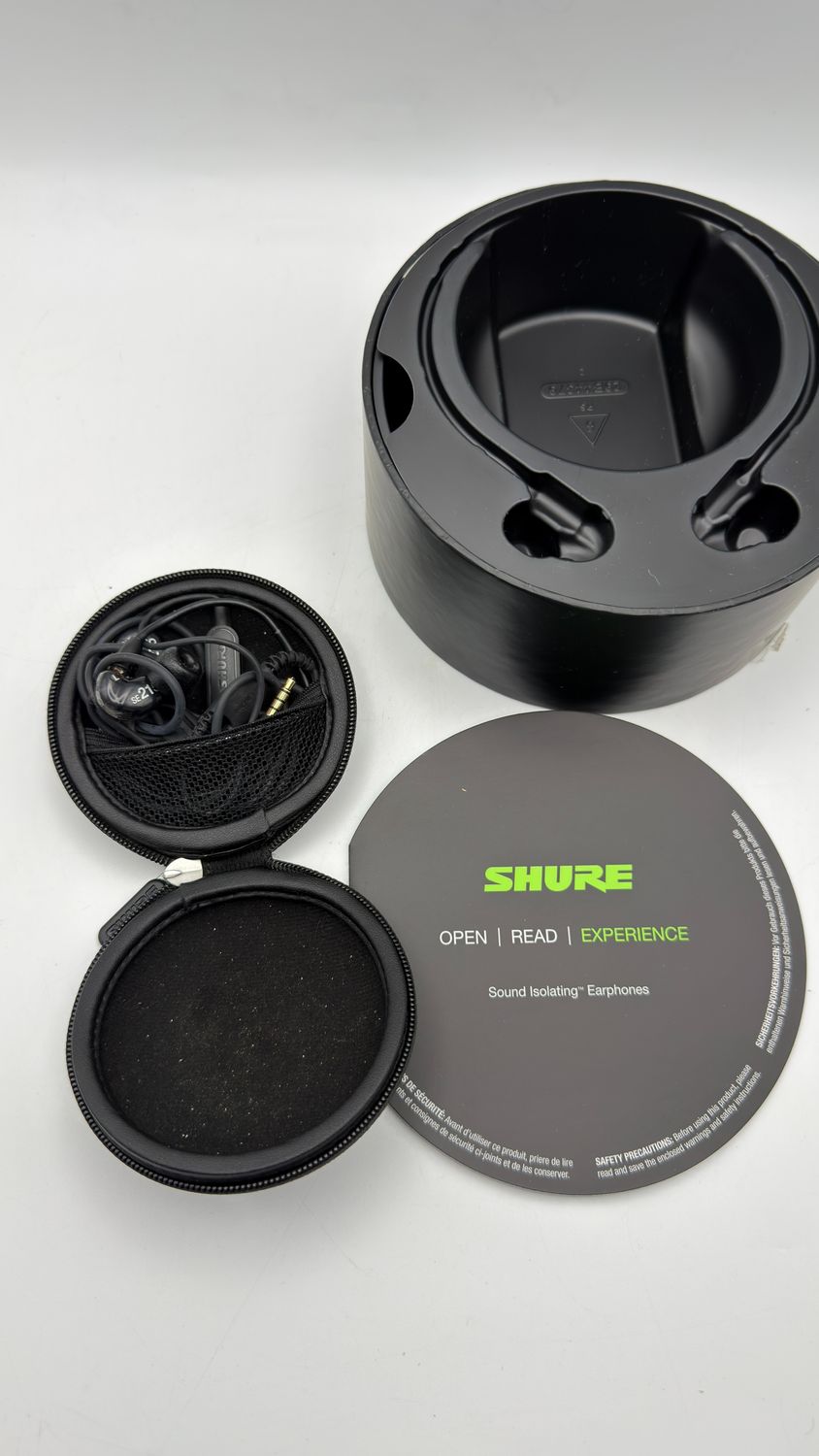 Shure SE215-K-E – douszne słuchawki z izolacją dźwięku, czarne