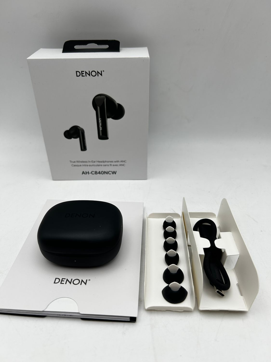 Denon AH-C840NCW – bezprzewodowe słuchawki dokanałowe