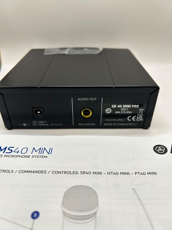 AKG WMS40 Mini bezprzewodowy system instrumentowy ISM2/CH70