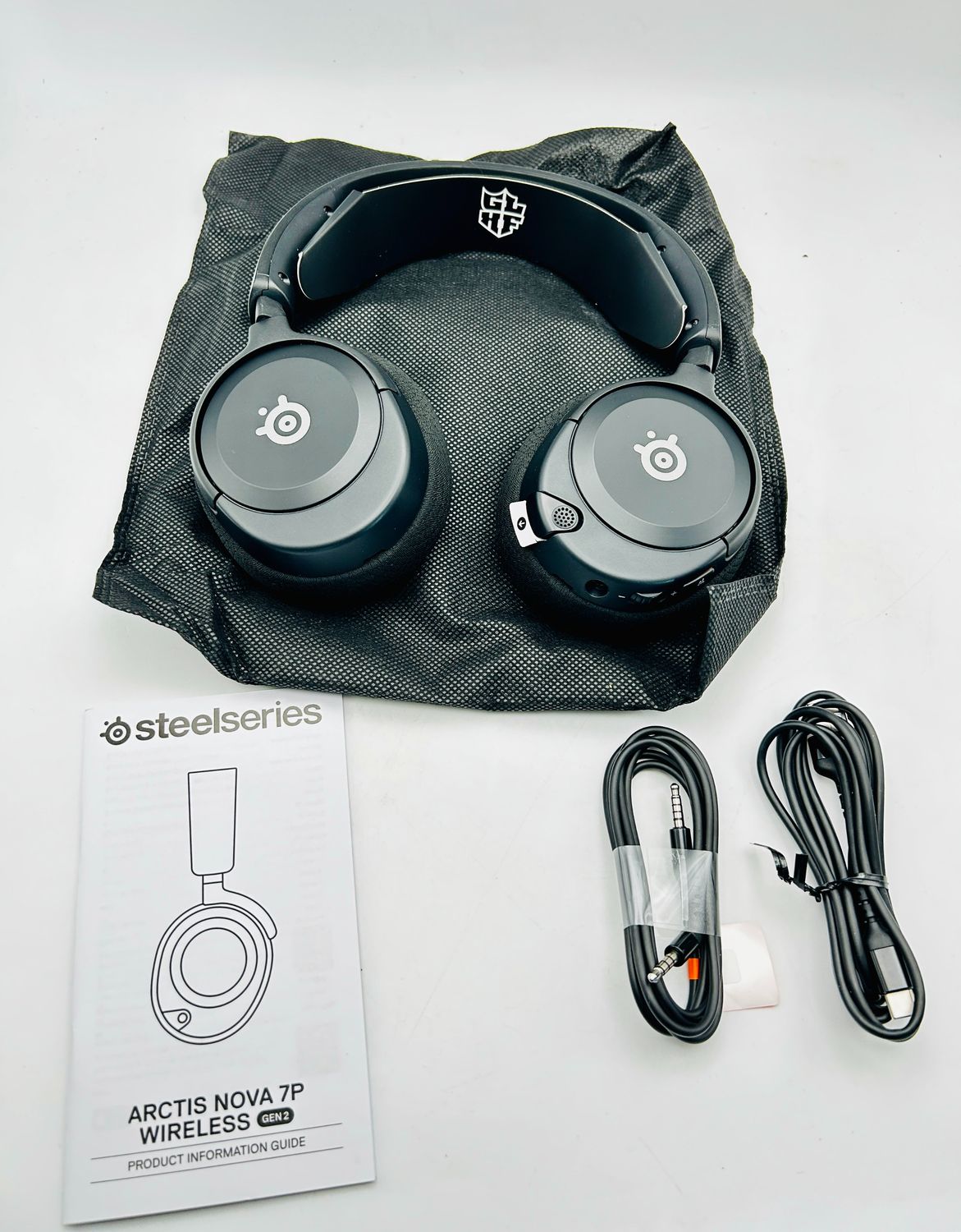 SteelSeries Arctis Nova 7P Wireless Gen 2