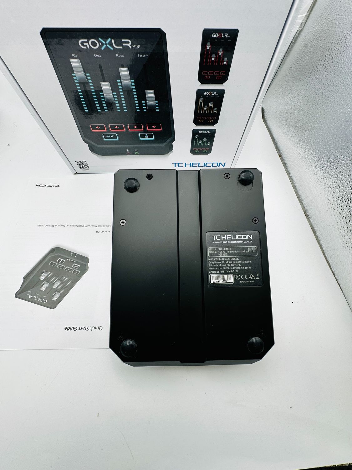 TC Helicon GO XLR MINI - mikser transmisji online z interfejsem USB/audio i przedwzmacniaczem MIDAS