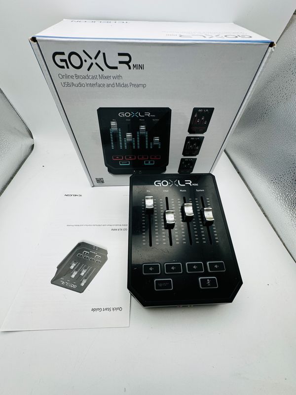 TC Helicon GO XLR MINI - mikser transmisji online z interfejsem USB/audio i przedwzmacniaczem MIDAS