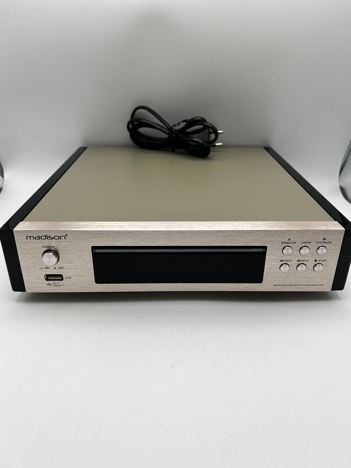 Madison MAD-CD10 – odtwarzacz CD z tunerem FM i USB