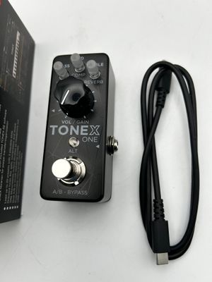 IK Multimedia Tone X One pedał