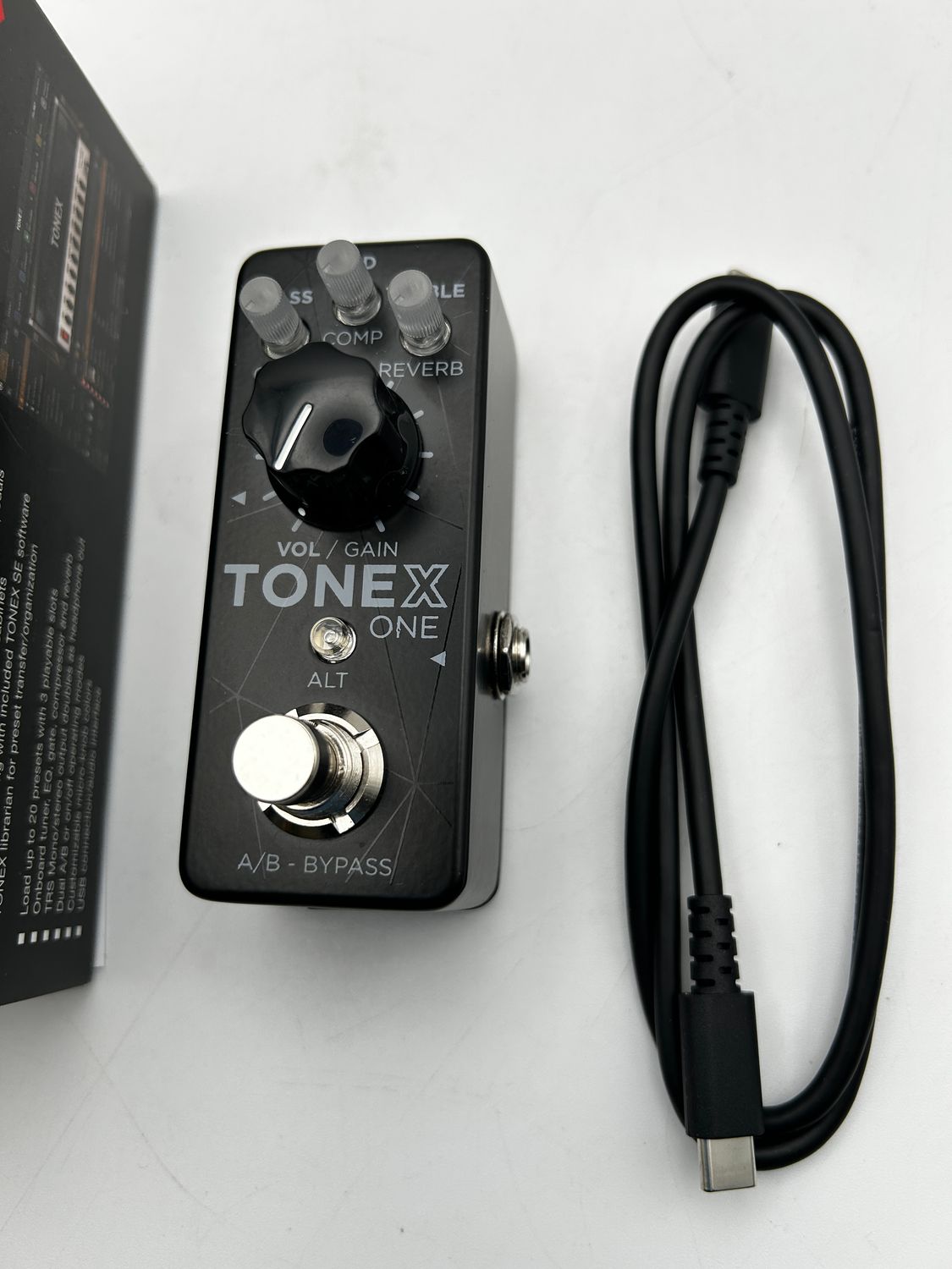 IK Multimedia Tone X One pedał