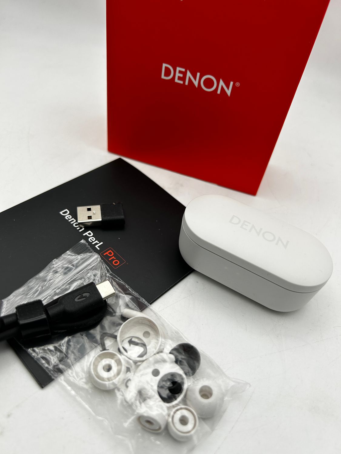 Denon PerL Pro – premium bezprzewodowe słuchawki douszne