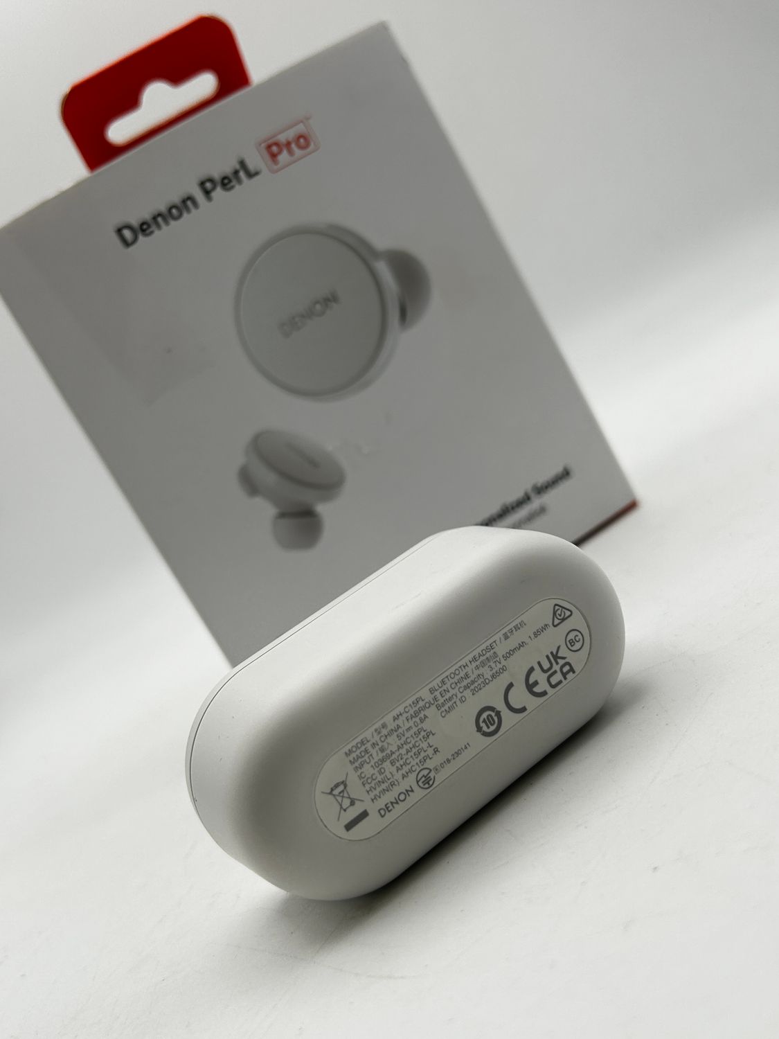 Denon PerL Pro – premium bezprzewodowe słuchawki douszne