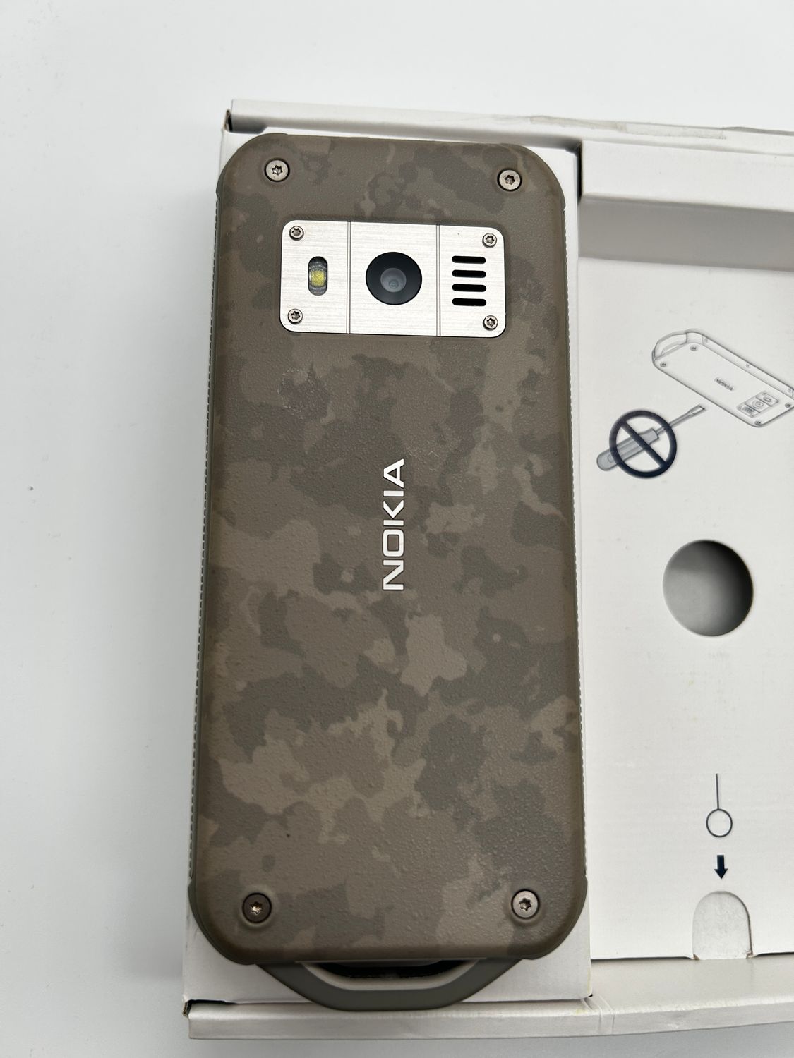 Nokia 800 Tough (TA-1186) Dual Sim Pustynny piasek