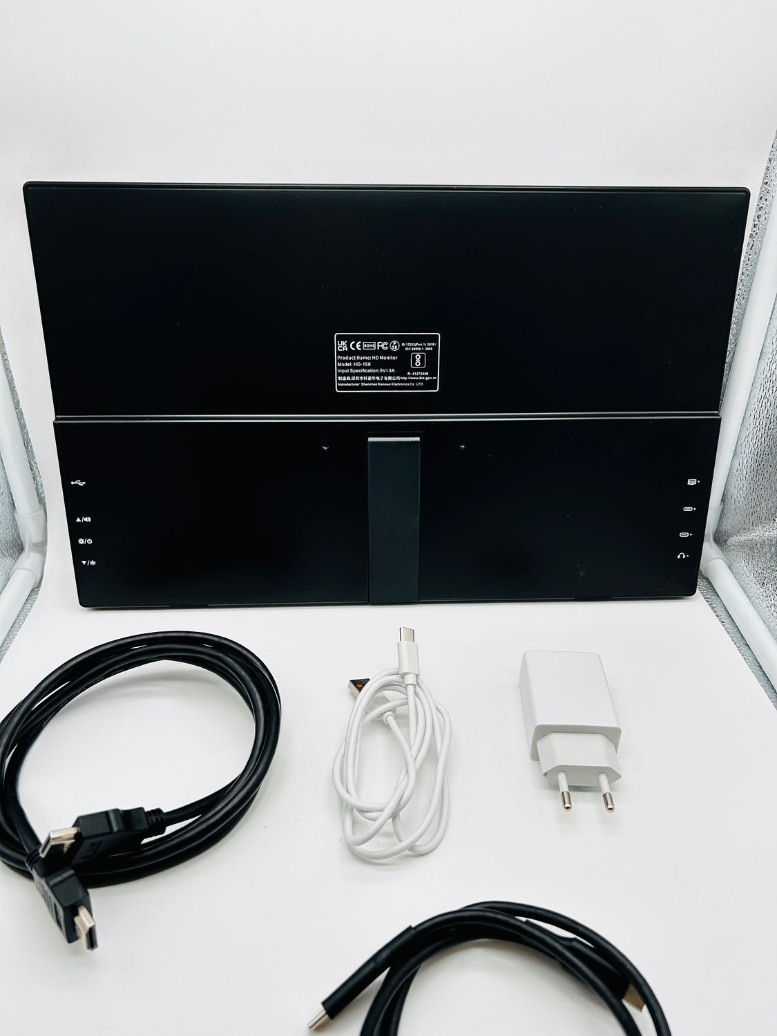 Thinlerain HD-156 – przenośny monitor 15,6" FHD
