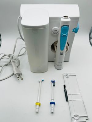 Oral-B Health Center 8006540841396 irygator, biały, 600 ml