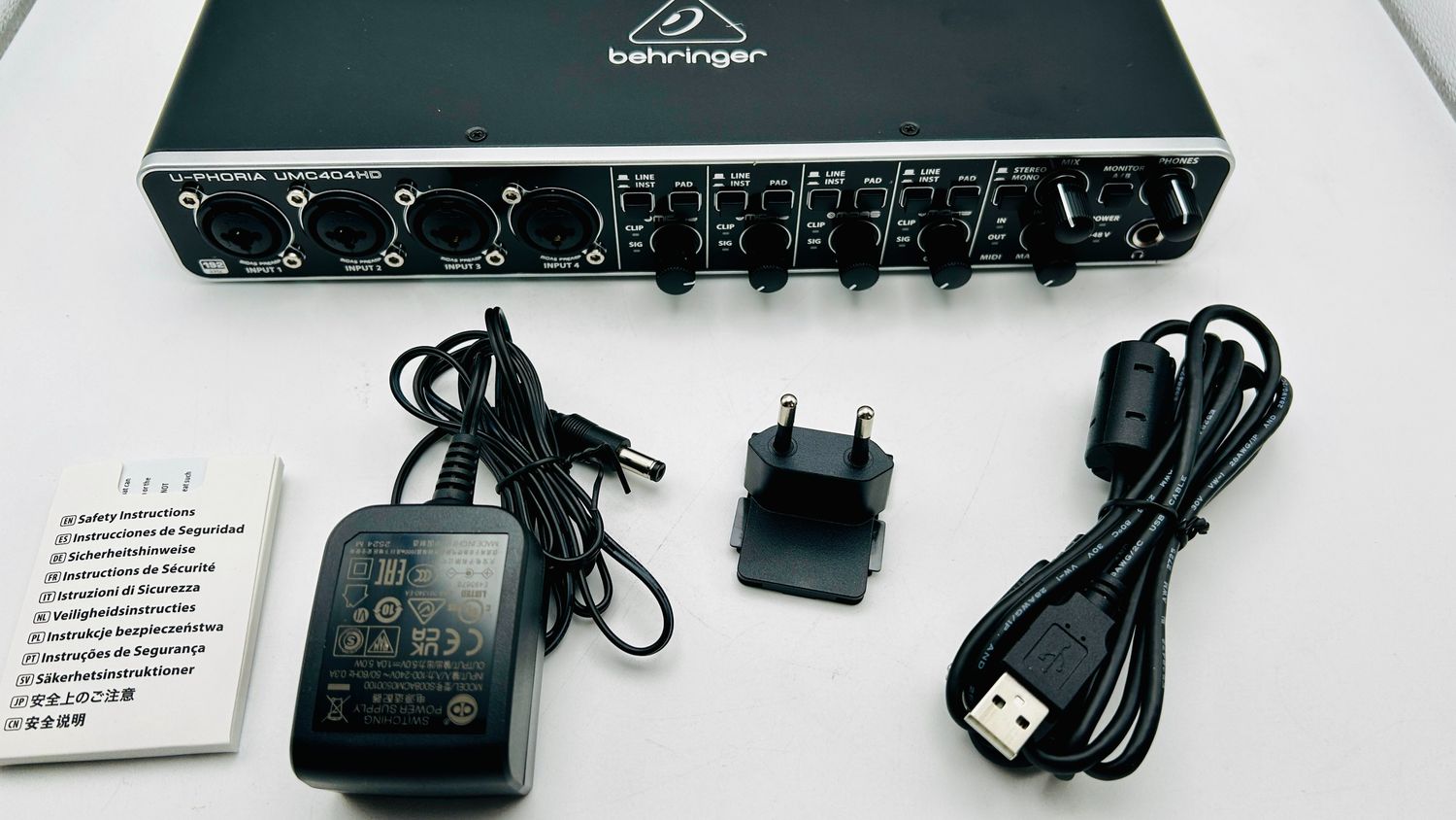Behringer U-PHORIA UMC404HD interfejs audio/MIDI USB, czarny