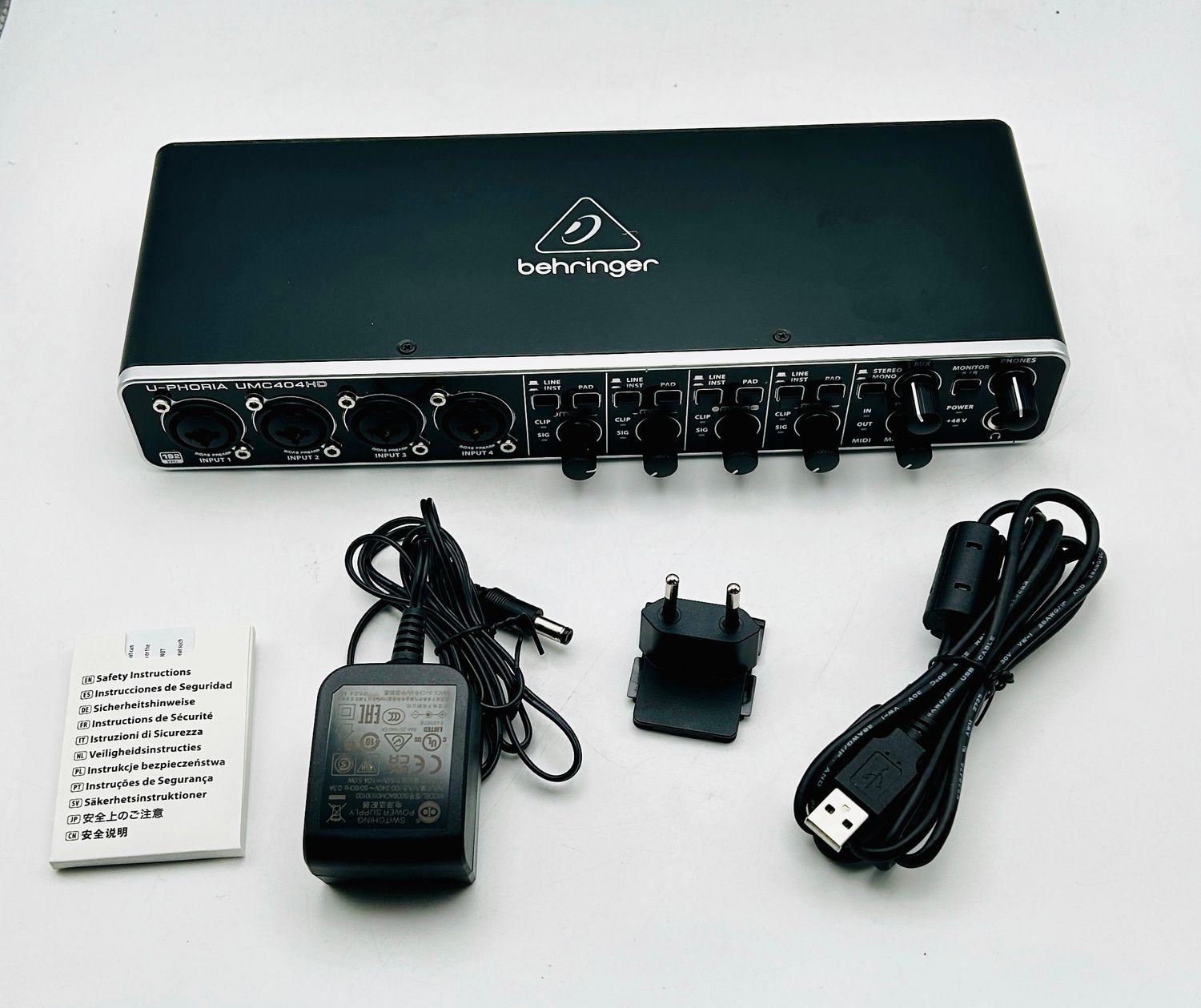 Behringer U-PHORIA UMC404HD interfejs audio/MIDI USB, czarny
