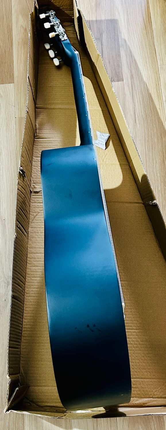 Zestaw startowy Navarrez NV12PK gitara klasyczna czarna 4/4