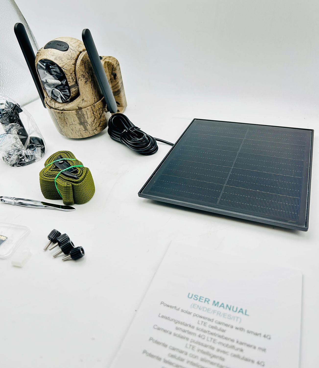 Kamera fotopułapka 3G/4G LTE Tzziel z panelem solarnym