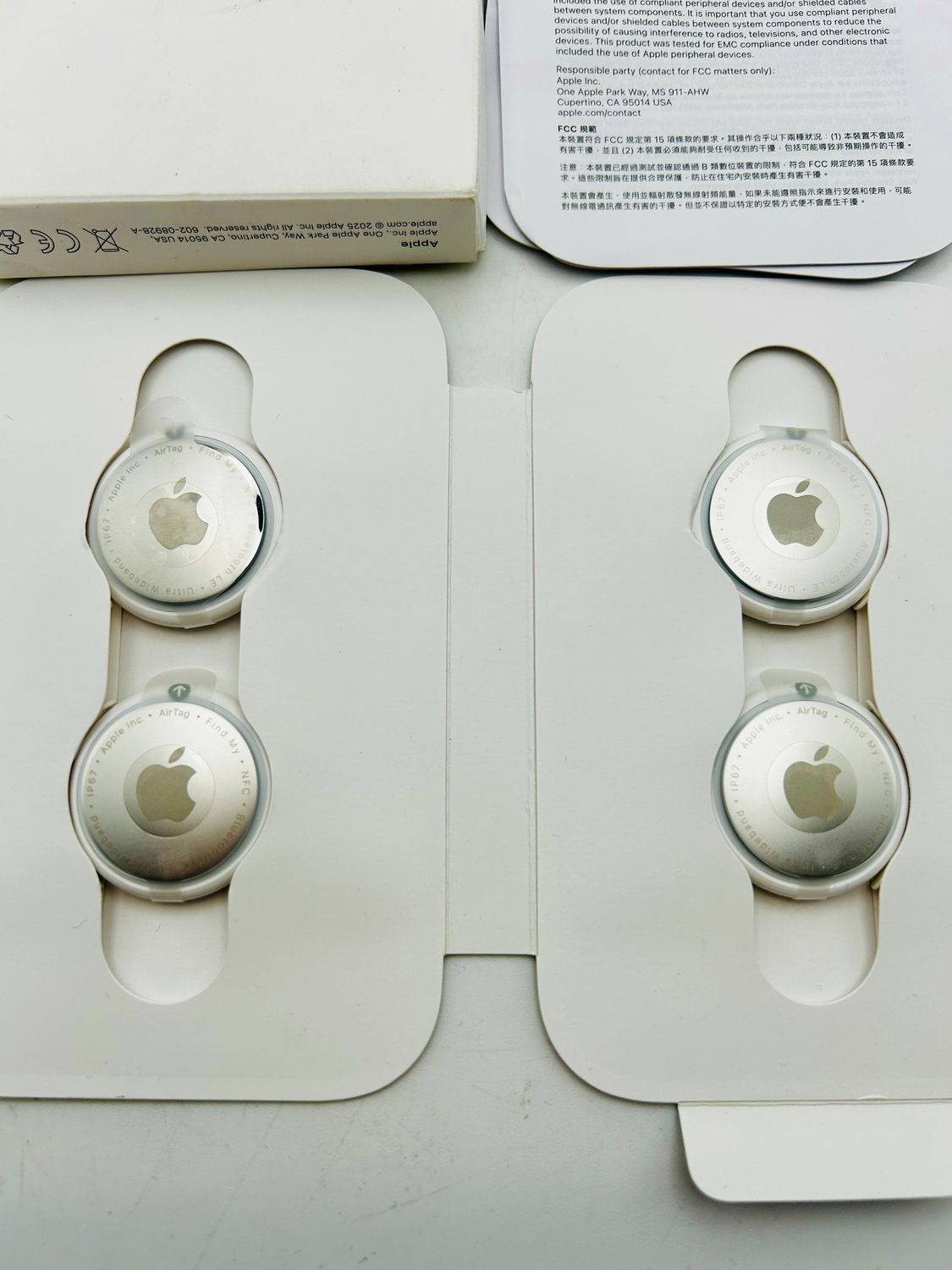 Apple Zestaw 4 sztuk AirTag (1. generacji)