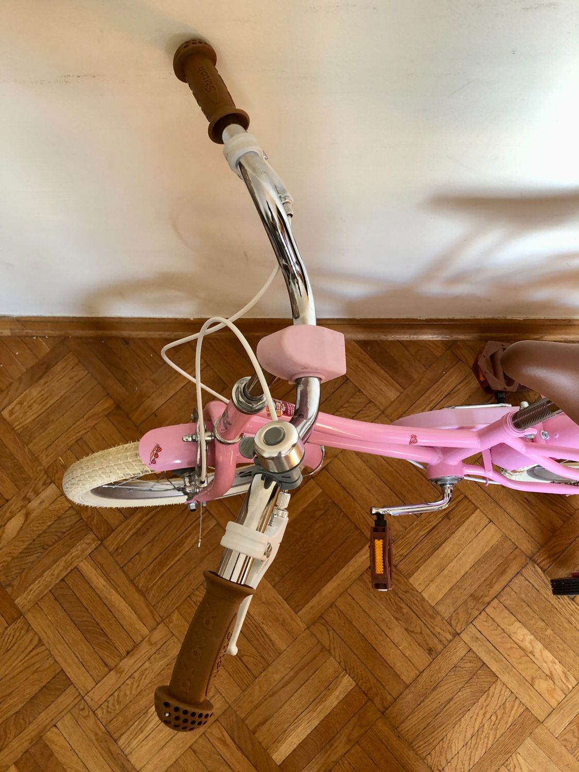STITCH MANCHI 16" – dziecięcy rower z kółkami bocznymi