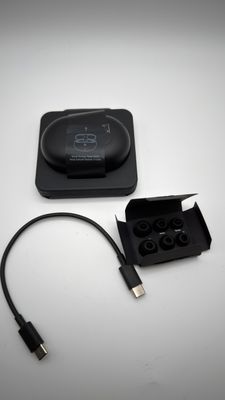 Beats Studio Buds + słuchawki Bluetooth ANC czarno-złote