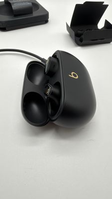 Beats Studio Buds + słuchawki Bluetooth ANC czarno-złote